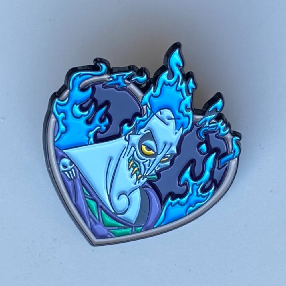 Disney Hades Enamel‎ Pin Hercules Villain Heart Disneyland Retro Y2K Unofficial